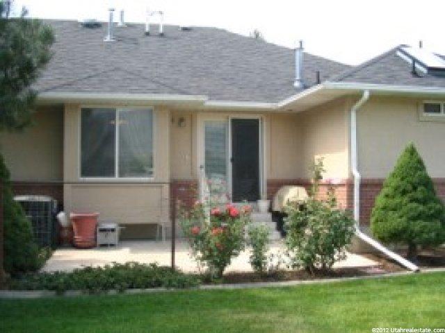 5382 S 600 E, Washington Terrace, UT 84405 — photo 9
