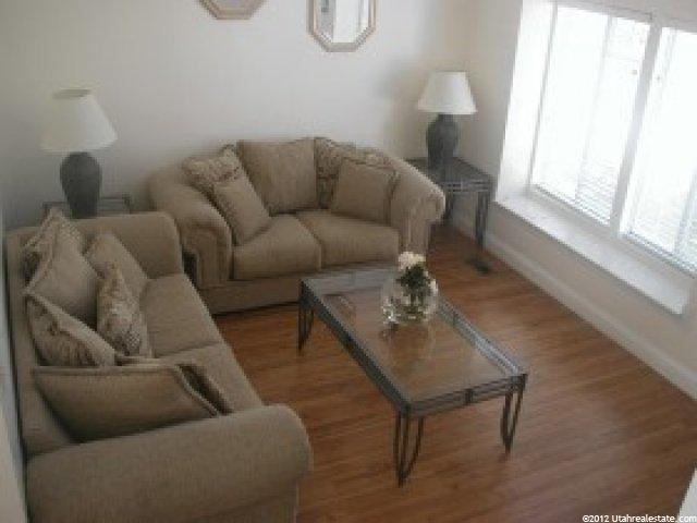 959 W 2600 N, Layton, UT 84041 — photo 4