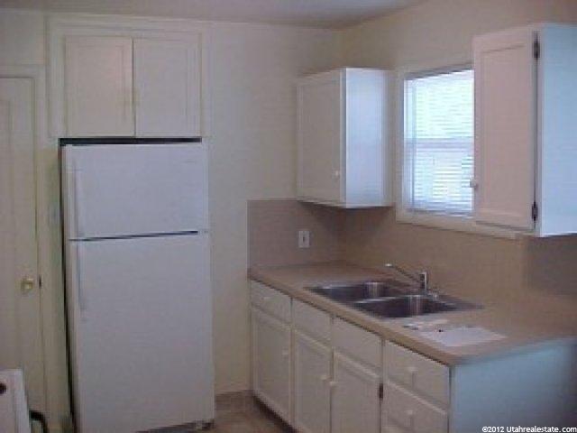 531 33rd St, Ogden, UT 84403 — photo 2