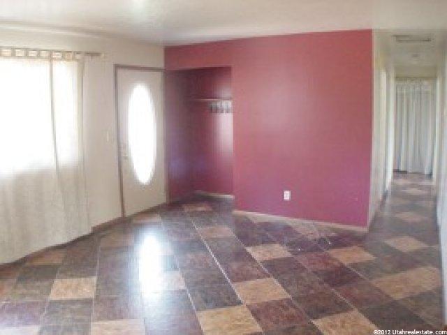 786 E 600 N, Layton, UT 84041 — photo 2