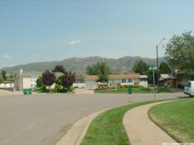 786 E 600 N, Layton, UT 84041 — photo 11