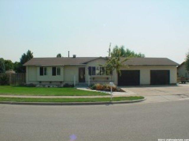 786 E 600 N, Layton, UT 84041 — photo 12