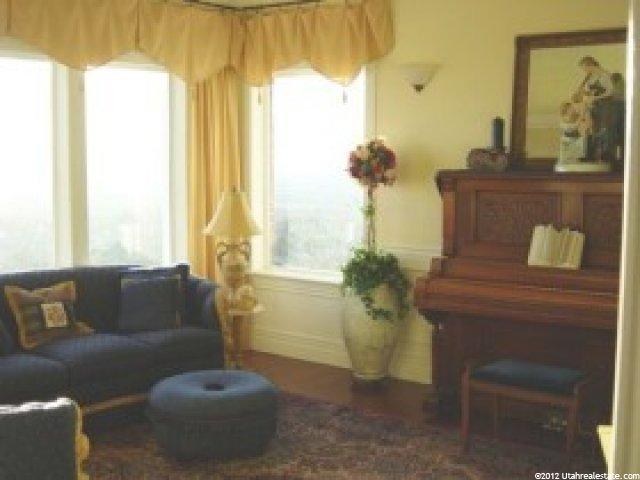 3301 Twin Peaks Dr, Layton, UT 84040 — photo 4