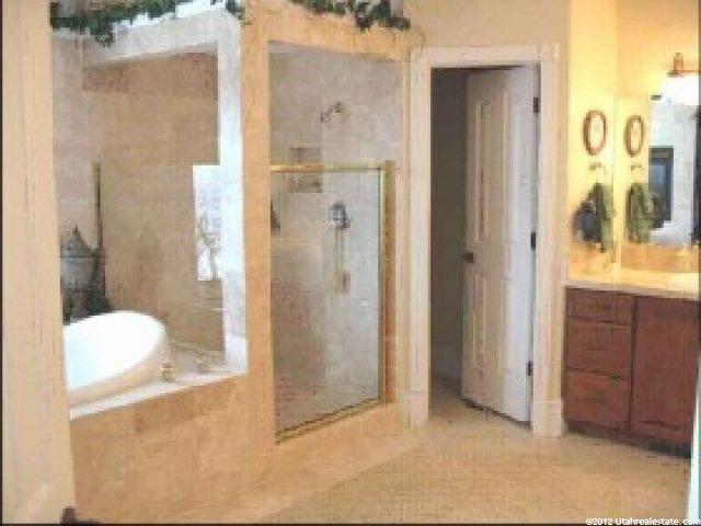 3301 Twin Peaks Dr, Layton, UT 84040 — photo 9