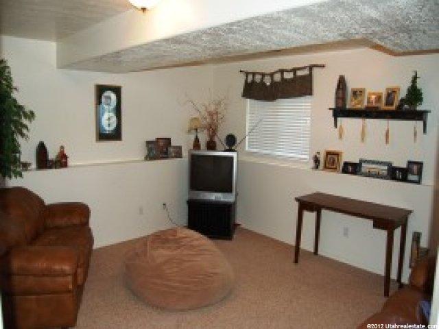 1557 N 2750 W, Plain City, UT 84404 — photo 4