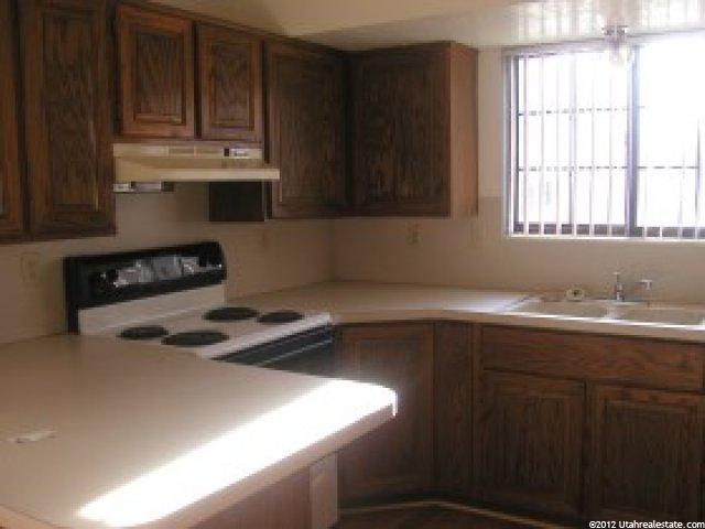 5382 S 3750 W, Roy, UT 84067 — photo 4