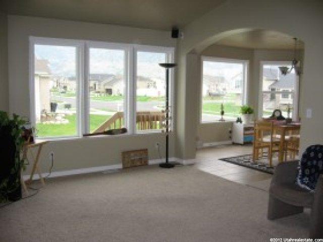 33 Bonanza Rd, Farmington, UT 84025 — photo 4