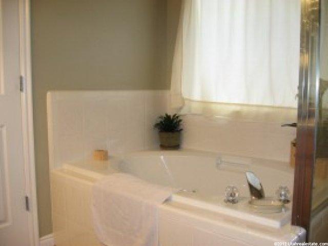 33 Bonanza Rd, Farmington, UT 84025 — photo 5