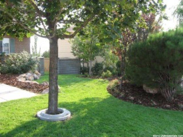 1292 Hidden Valley Dr, Sandy, UT 84094 — photo 2