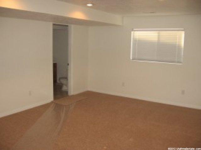 1292 Hidden Valley Dr, Sandy, UT 84094 — photo 9