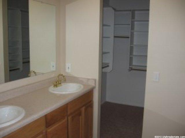 1292 Hidden Valley Dr, Sandy, UT 84094 — photo 11