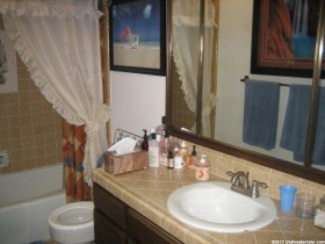 6065 S 2450 W, Roy, UT 84067 — photo 7