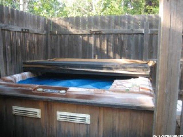 6065 S 2450 W, Roy, UT 84067 — photo 10