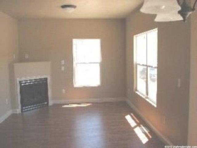 2106 Glamis Ct, Draper, UT 84020 — photo 2
