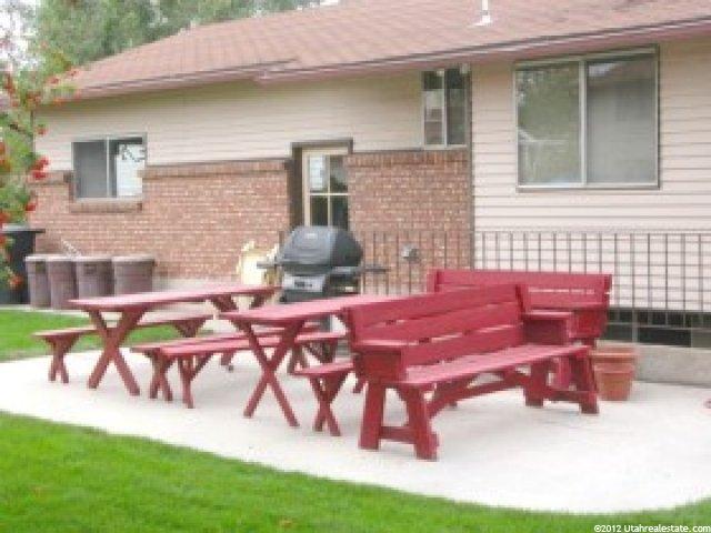 735 Barlow Cir, Clearfield, UT 84015 — photo 12