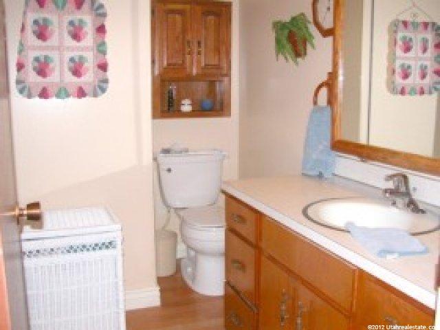 735 Barlow Cir, Clearfield, UT 84015 — photo 5