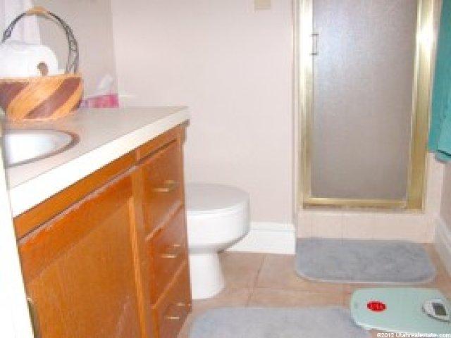 735 Barlow Cir, Clearfield, UT 84015 — photo 10