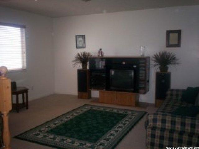 1947 S 350 E, Clearfield, UT 84015 — photo 2
