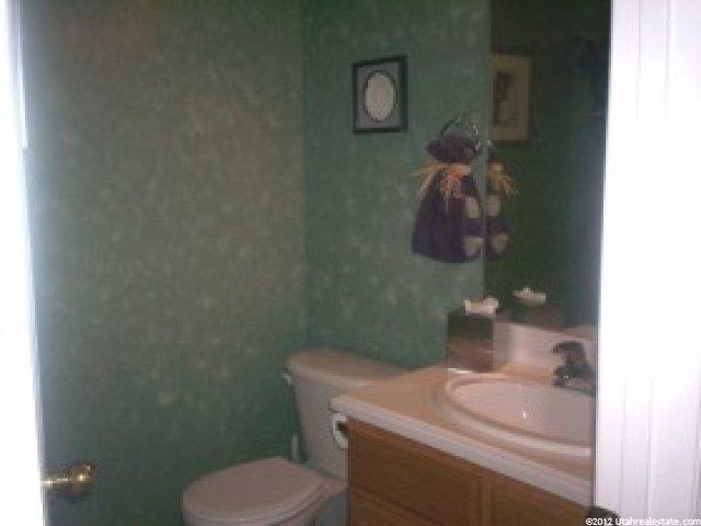 1947 S 350 E, Clearfield, UT 84015 — photo 4