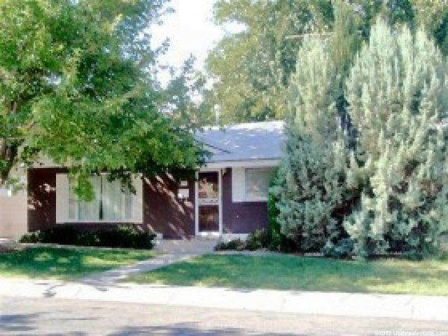 435 E 650 S, St. George, UT 84770 — photo 2