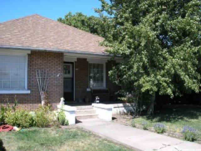 341 Sugar St, Layton, UT 84041 — photo 2