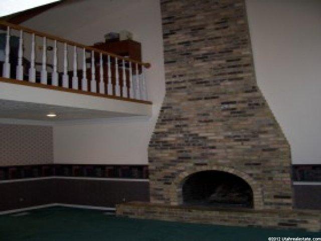10273 Eastdell Dr, Sandy, UT 84092 — photo 2