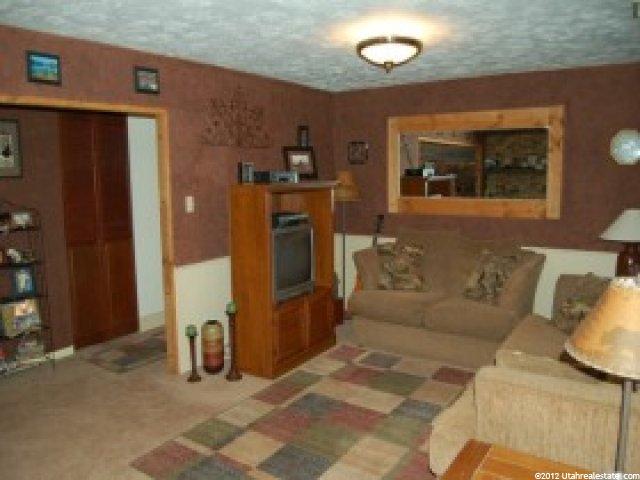 105 E 550 S, Farmington, UT 84025 — photo 5