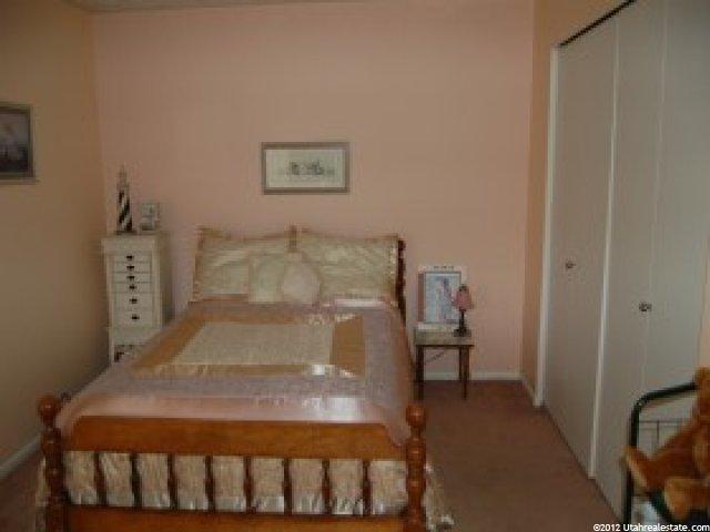 105 E 550 S, Farmington, UT 84025 — photo 9