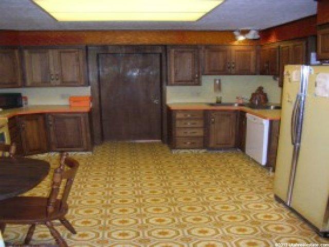 112 S 100 E, Weston, ID 83286 — photo 6