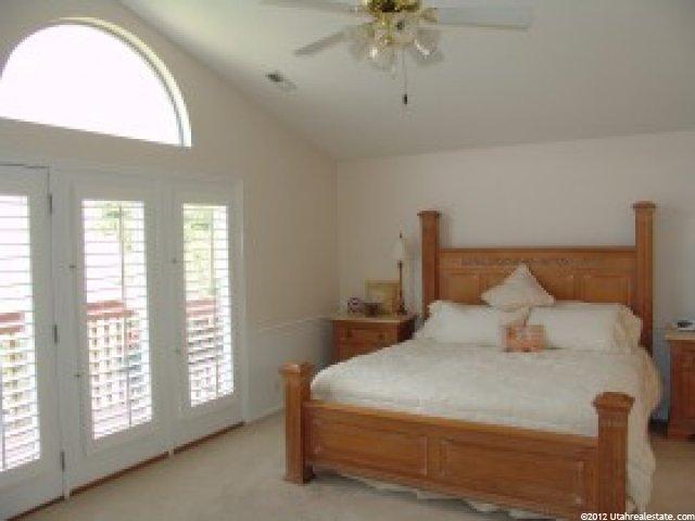 8697 S Willow Green Cir E, Sandy, UT 84093 — photo 12