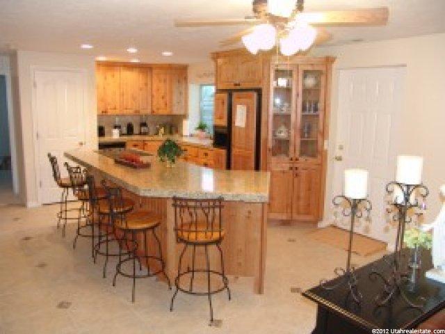 8697 S Willow Green Cir E, Sandy, UT 84093 — photo 5