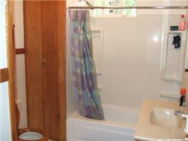 23 Bush Ave, Malad City, ID 83252 — photo 2