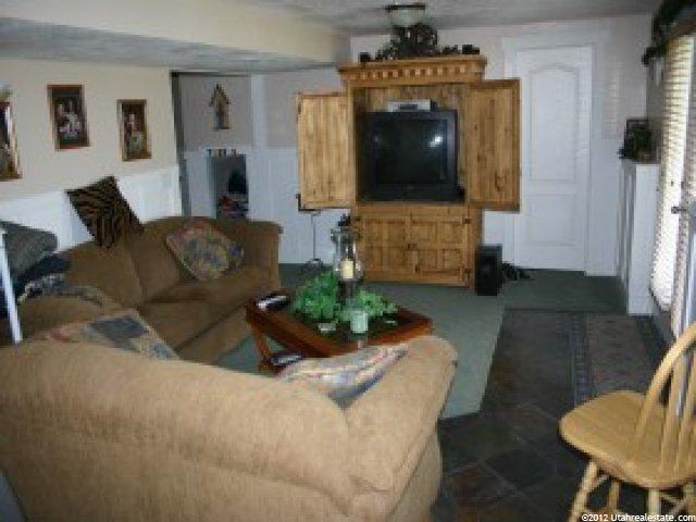 313 W 3575 S, Nibley, UT 84321 — photo 7