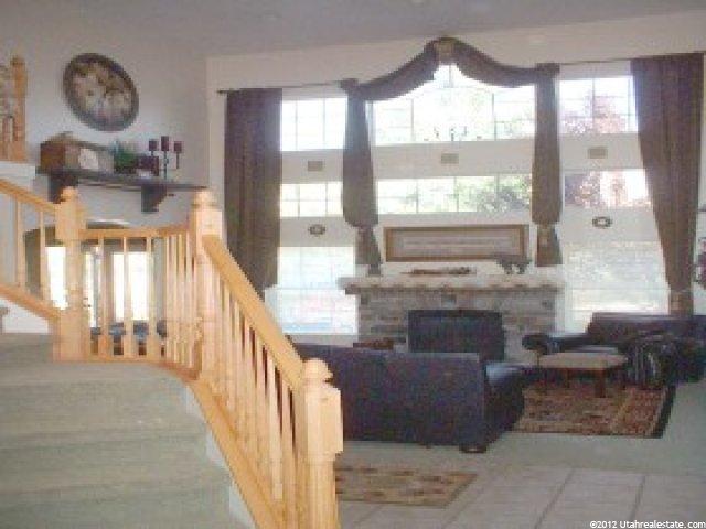 729 W Mill Shadow Dr N, Kaysville, UT 84037 — photo 3