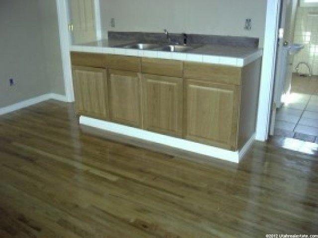 135 Binford St, Ogden, UT 84401 — photo 8