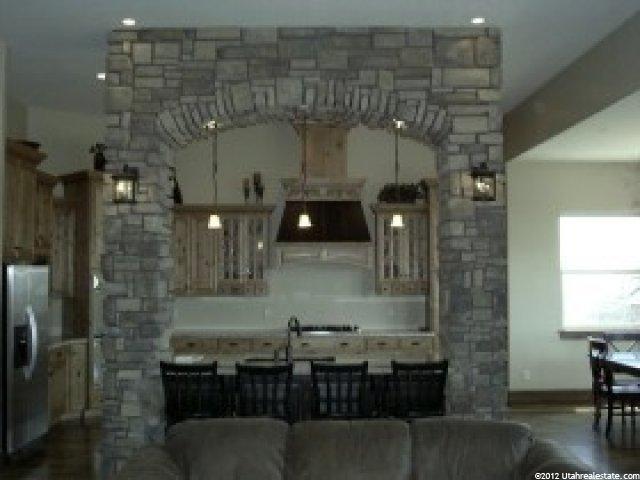 3335 N Shoreline Cir, Layton, UT 84040 — photo 11