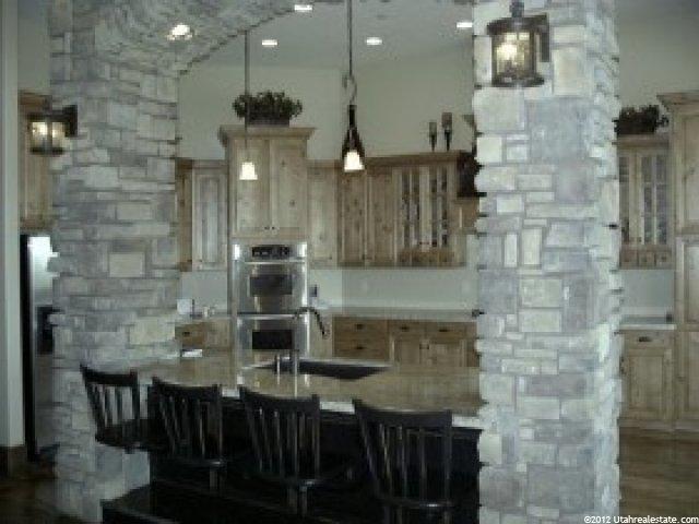 3335 N Shoreline Cir, Layton, UT 84040 — photo 6