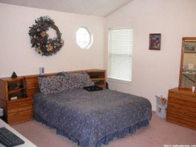 10081 Rockview Dr, Sandy, UT 84092 — photo 9