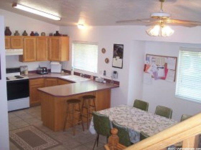 1052 W 1640 N, Clinton, UT 84015 — photo 3