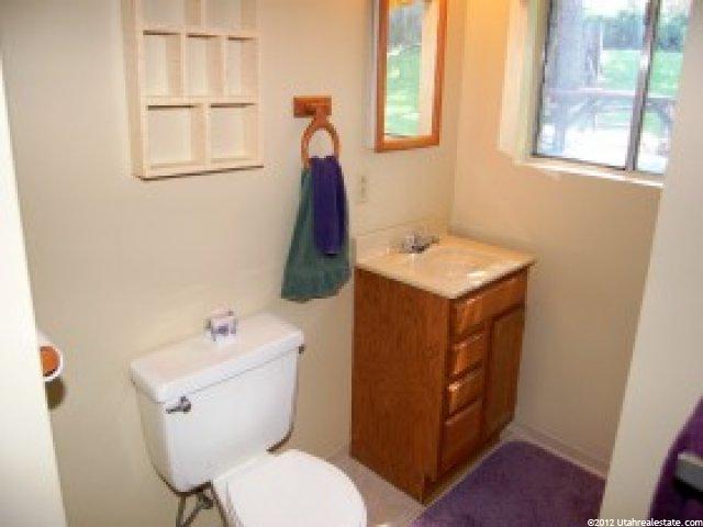 9547 Flint Dr, Sandy, UT 84094 — photo 8