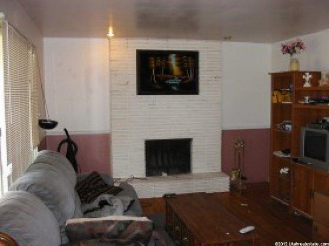 359 W 930 N, Sunset, UT 84015 — photo 4