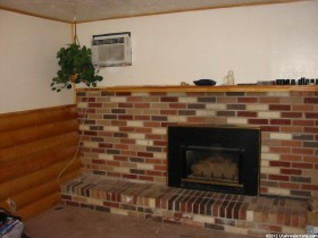 359 W 930 N, Sunset, UT 84015 — photo 5