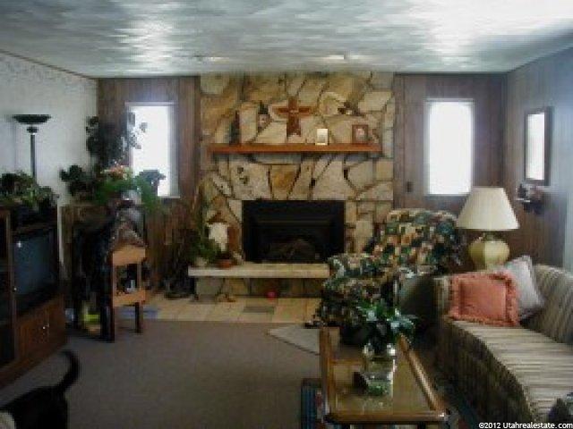 3357 S Vernal Ave, Vernal, UT 84078 — photo 10
