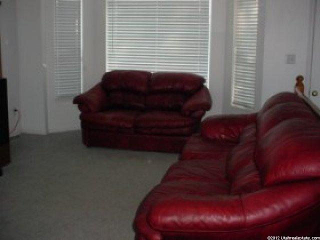 1162 W 1640 N, Clinton, UT 84015 — photo 2