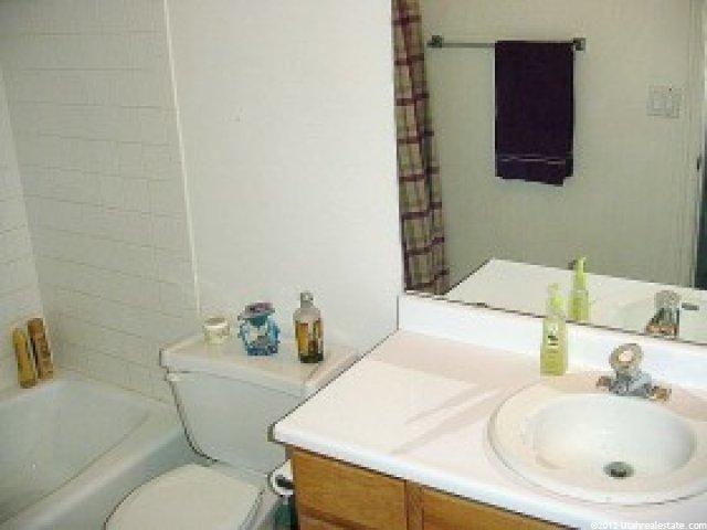 967 E 400 S, Layton, UT 84041 — photo 3