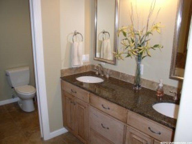 319 Park View Cir, Bountiful, UT 84010 — photo 3
