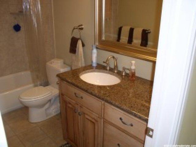 319 Park View Cir, Bountiful, UT 84010 — photo 8