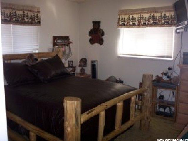 1950 E 3050 S, Naples, UT 84078 — photo 6