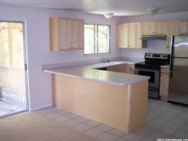 8564 Kelsch Dr, Sandy, UT 84093 — photo 2