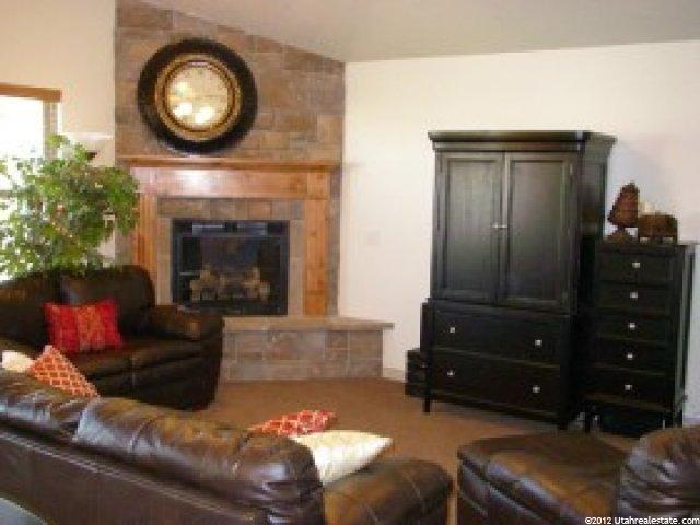 2446 W 3425 N, Farr West, UT 84404 — photo 2